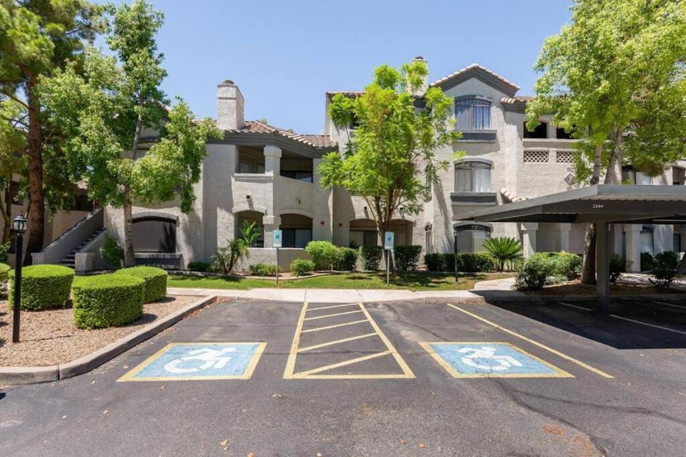 Luxe Scottsdale Condo - Ground Floor Unit! Exteriör bild